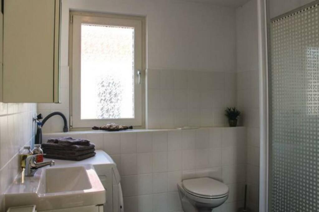 Met Sauna In Zeeland Chalet Sint-Annaland